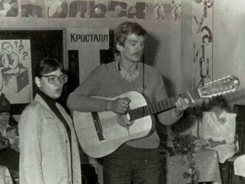 В два цвета жизнь не уместить